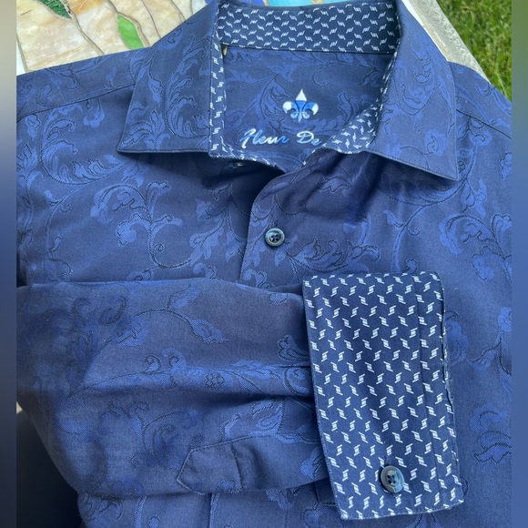 fleur de lis dress shirt Amazon.com: Blue Men's Long Sleeve Graphic Dress Shirt with Fleur De Lis Size Small : Clothing, Shoes & Jewelry